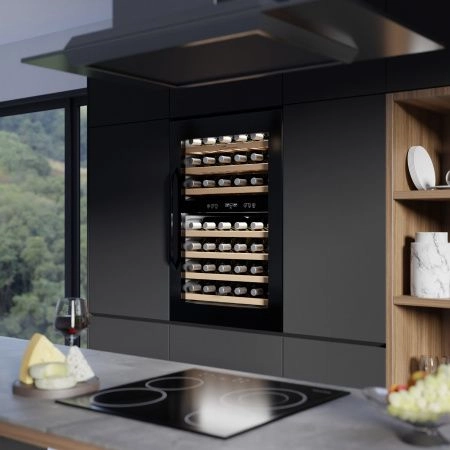 Купить встраиваемый винный шкаф Libhof Connoisseur CKD-42 Black