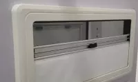 MobileComfort W9055SR, 900х550mm, Окно сдвижное для транспортных средств, шторка рулонная, антимаскитная сетка