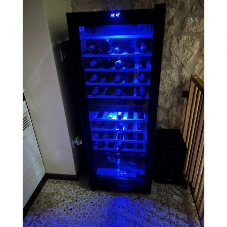 Купить отдельностоящий винный шкаф Dunavox DXFH-54.150